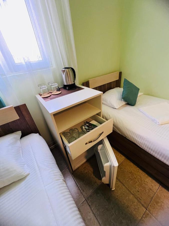 Marnar Hotel Yerevan Bagian luar foto