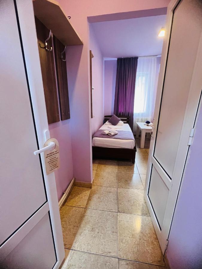 Marnar Hotel Yerevan Bagian luar foto