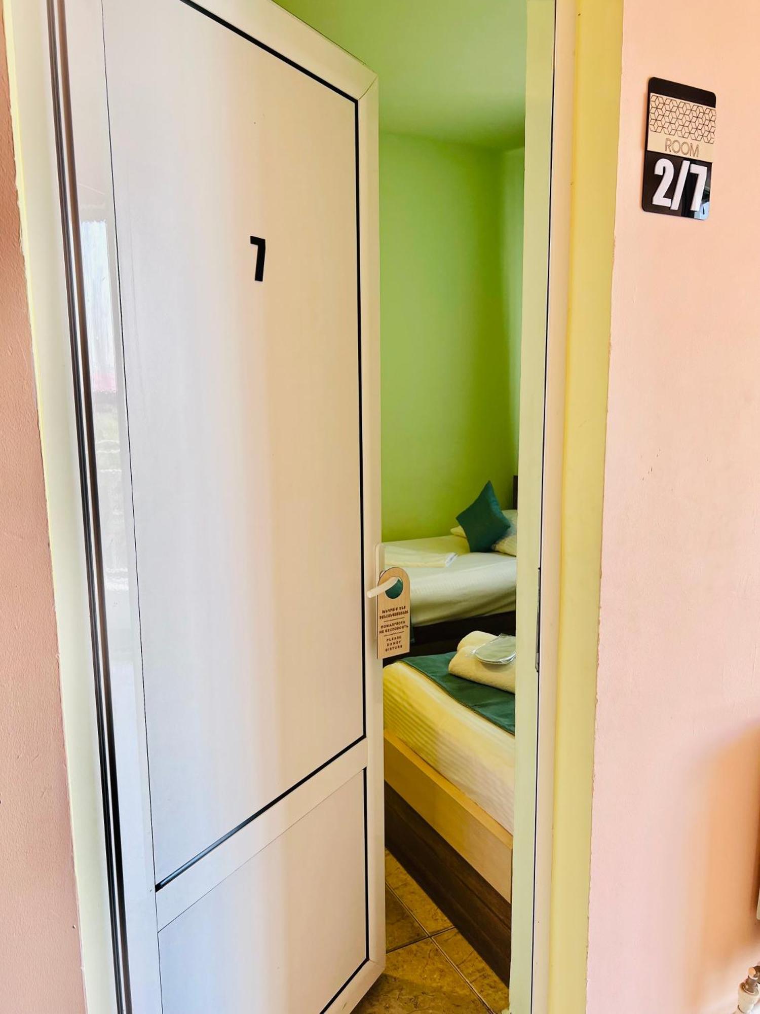 Marnar Hotel Yerevan Bagian luar foto